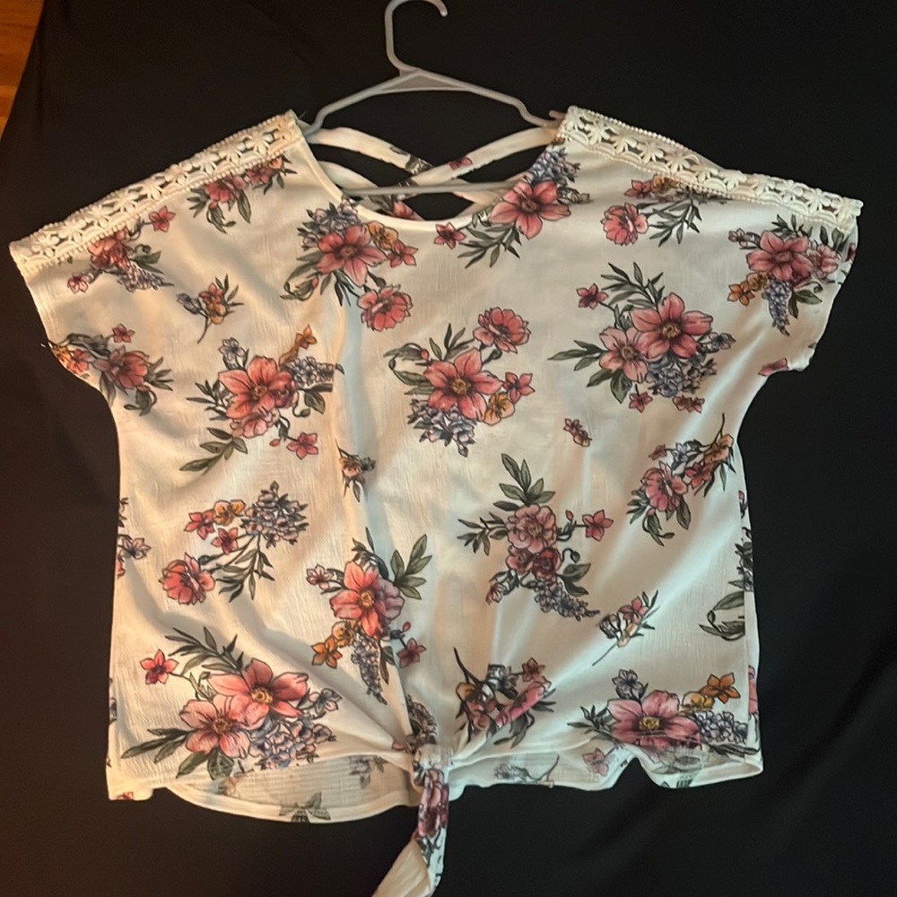 tie front cross back floral shirt